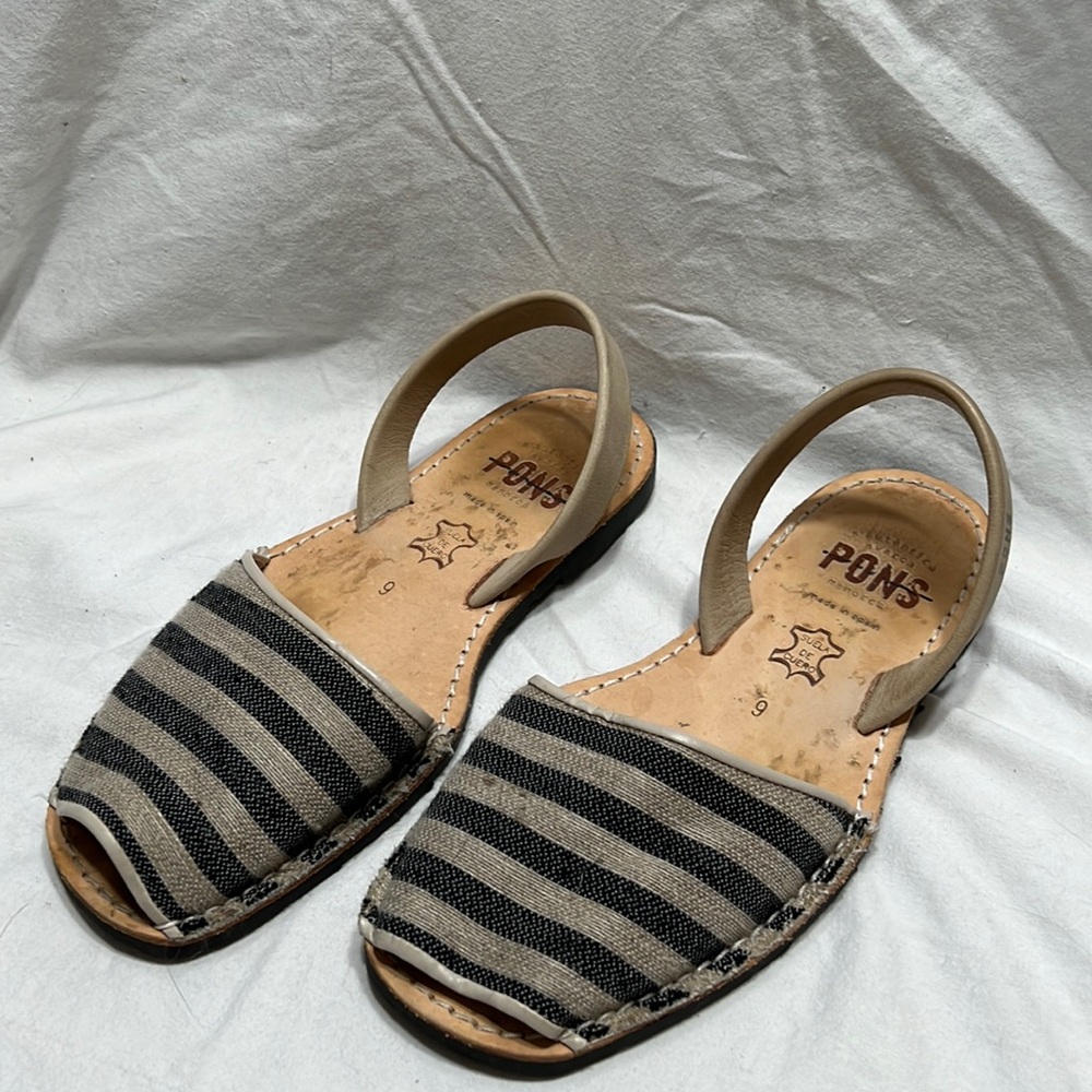 PONS Avarcas Classic Sandals